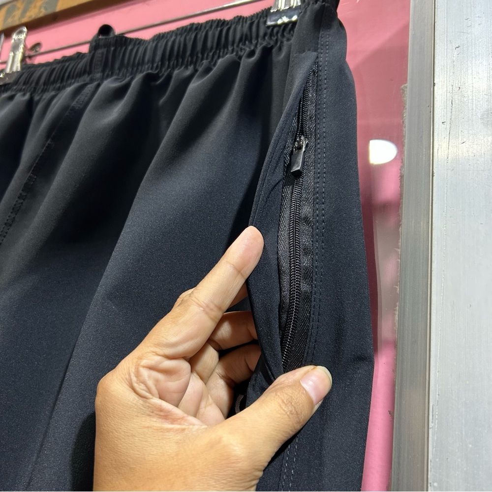 Calvin Klein unisex track suit - Picture 6 of 13